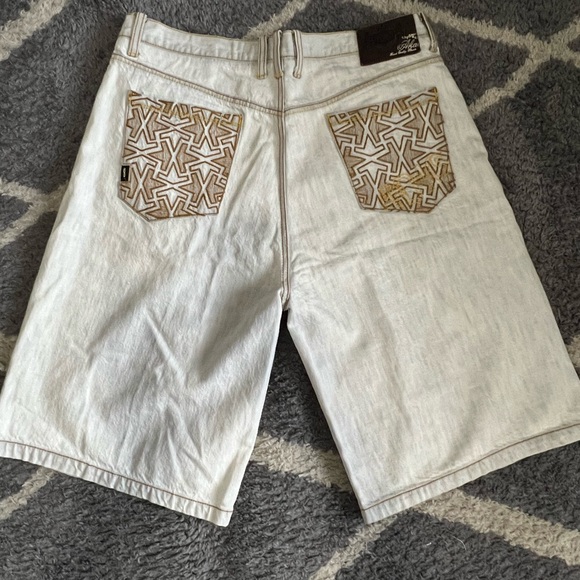 Akademics - Picture 2 of 2